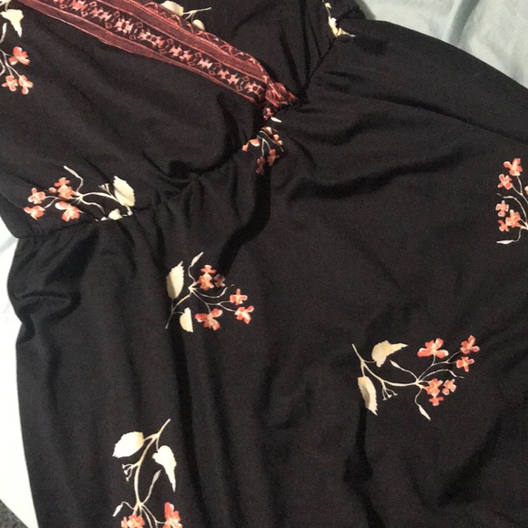 Dress - Picture 5 of 6